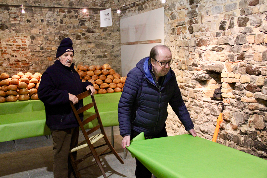 %_tempFileNamefullsizeoutput_2c05%